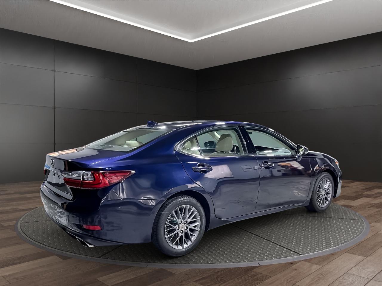 Lexus ES ES 350 FWD 2018