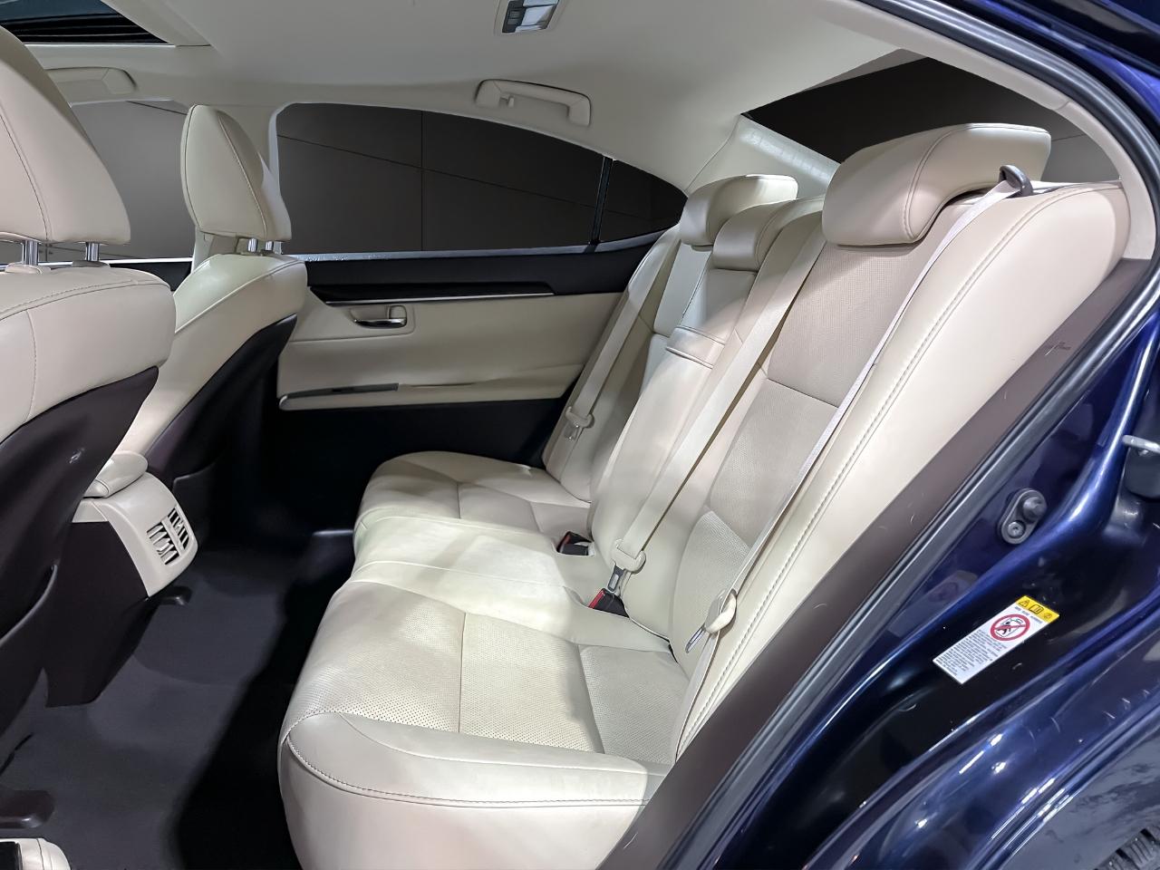 Lexus ES ES 350 FWD 2018