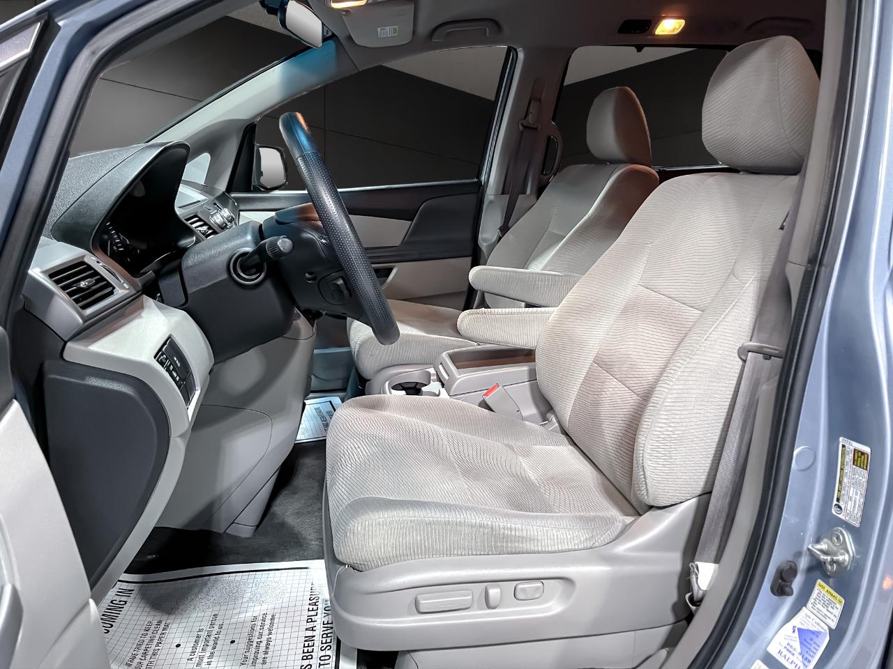 Honda Odyssey 5dr EX 2013