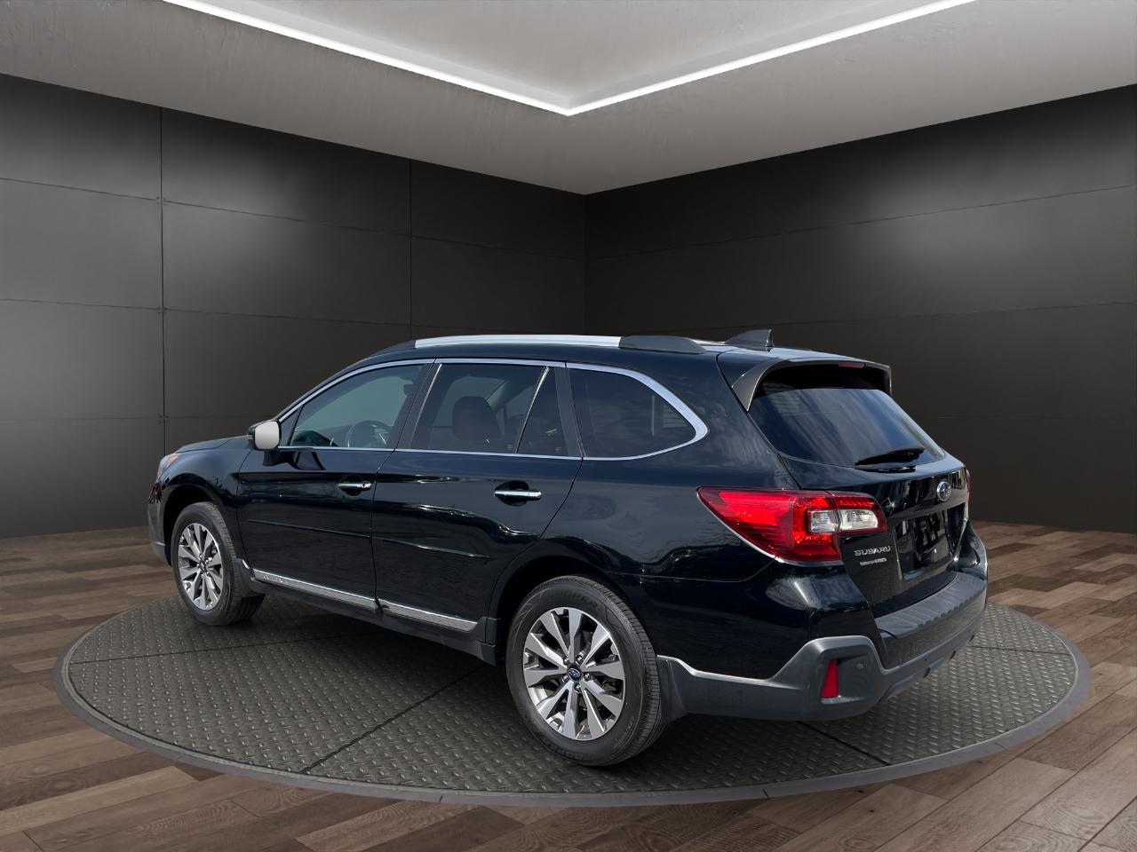 Subaru Outback 2.5i Touring 2019