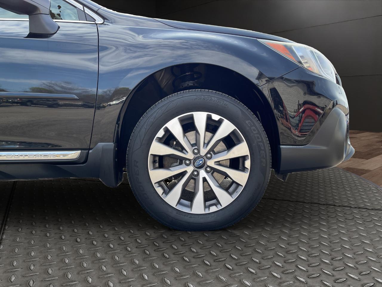 Subaru Outback 2.5i Touring 2019