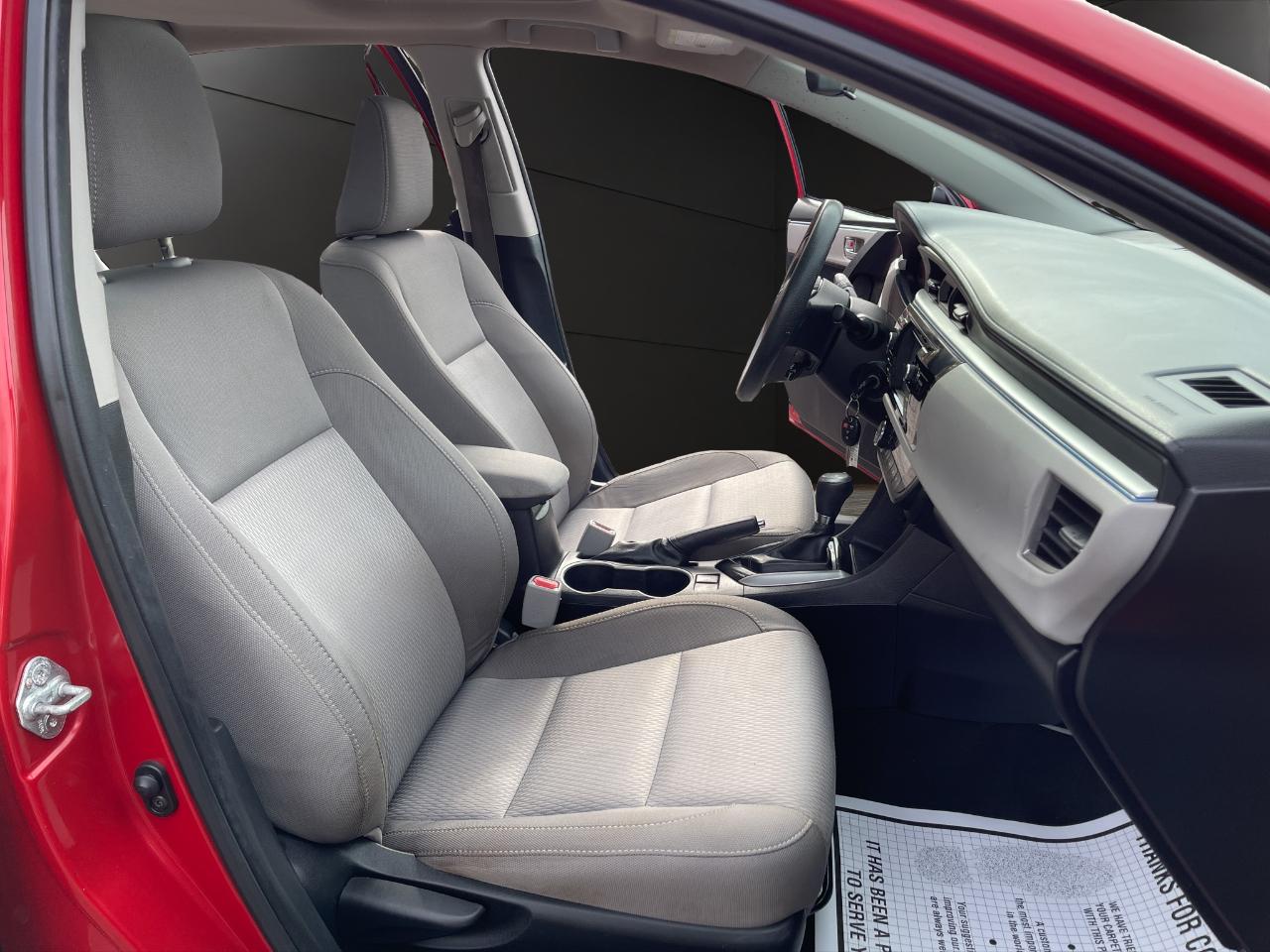 Toyota Corolla 4dr Sdn CVT LE Premium (Natl) 2014