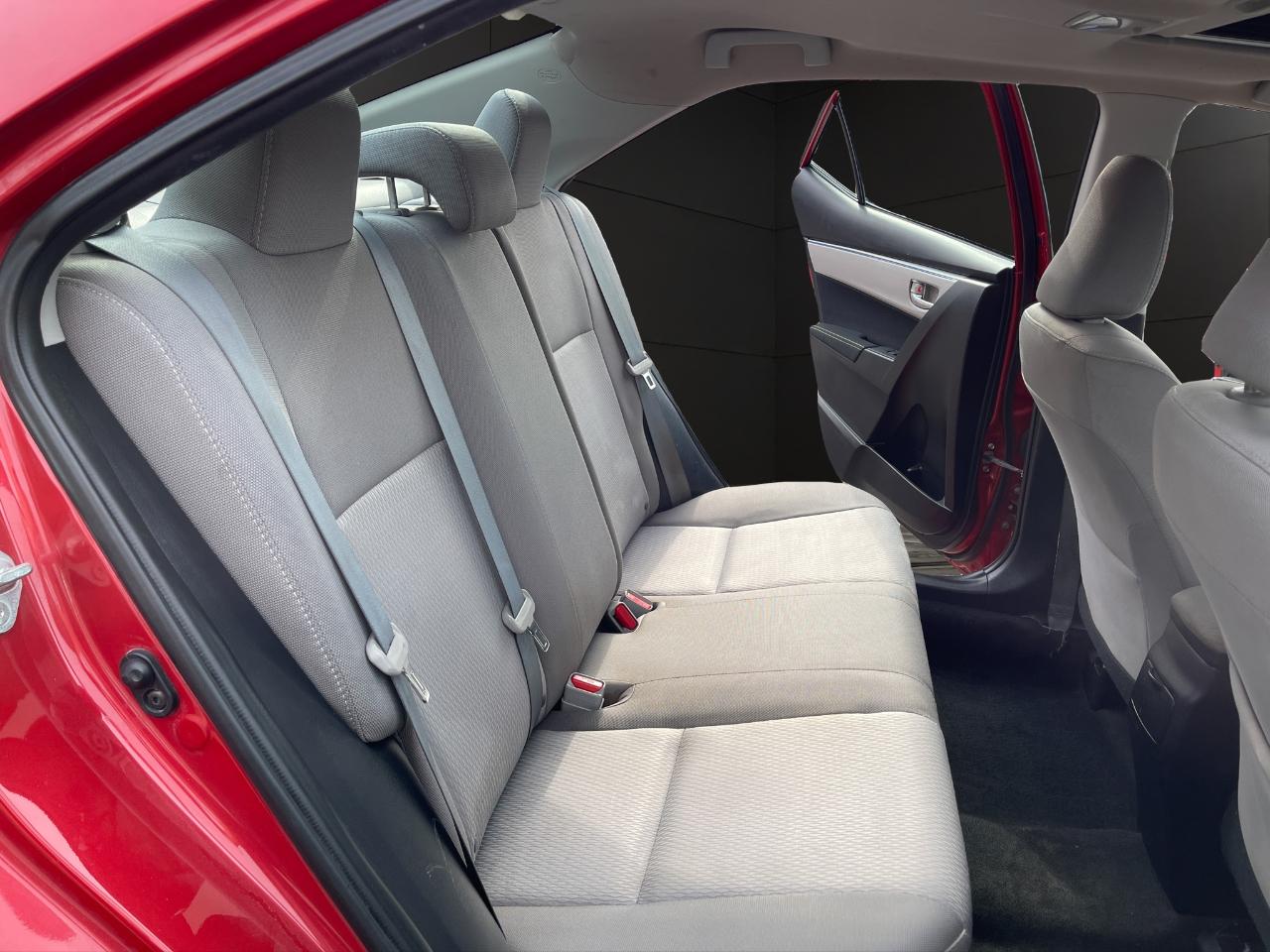 Toyota Corolla 4dr Sdn CVT LE Premium (Natl) 2014