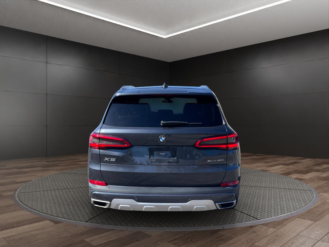 BMW X5 xDrive40i Sports Activity Vehicle 2020