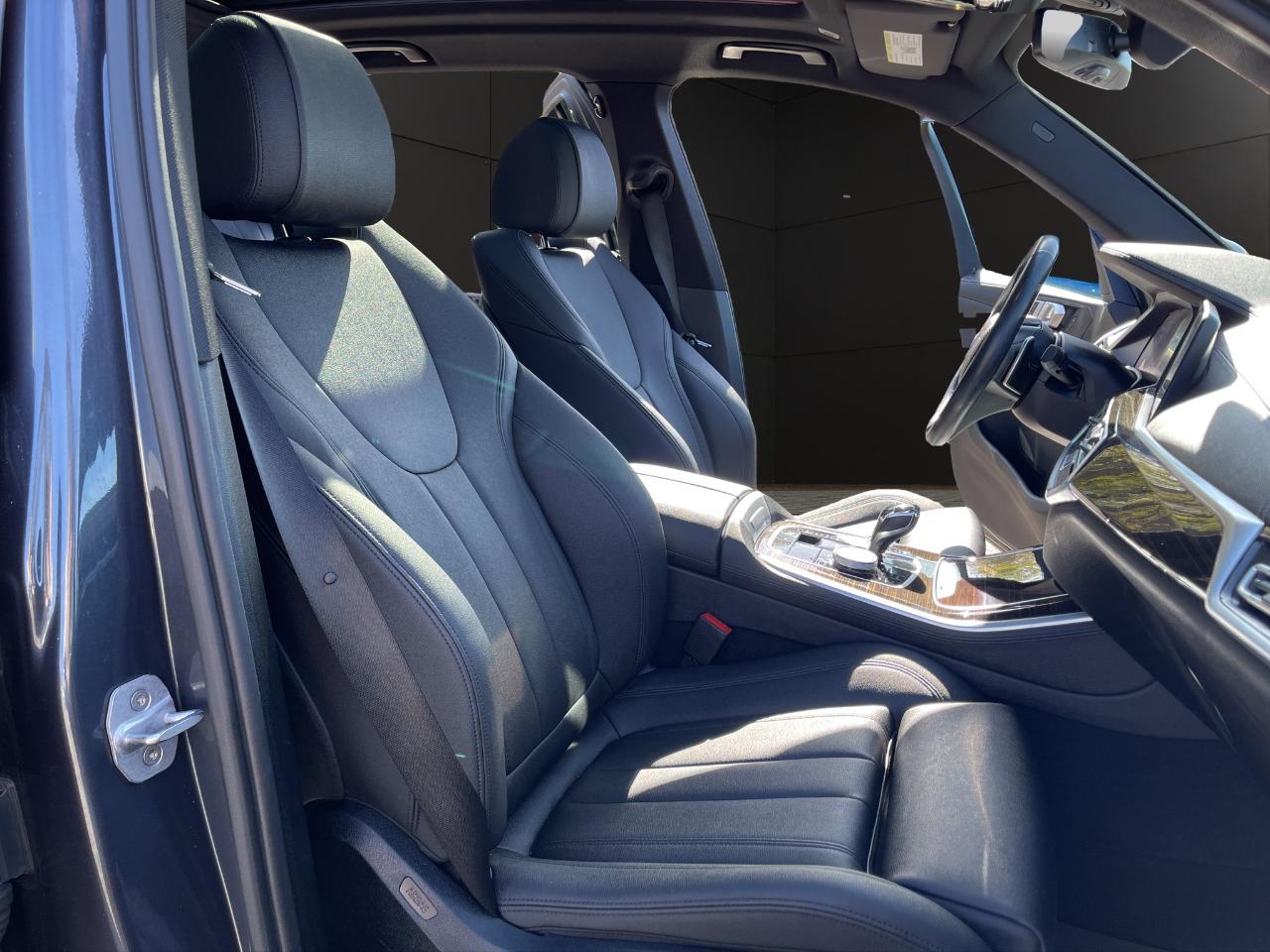 BMW X5 xDrive40i Sports Activity Vehicle 2020