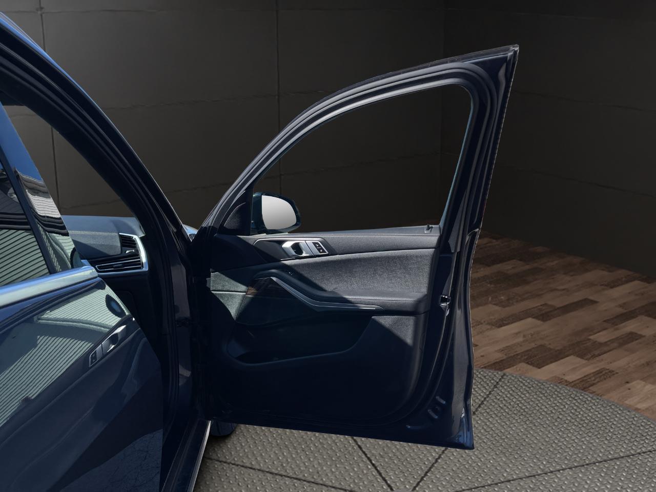 BMW X5 xDrive40i Sports Activity Vehicle 2020