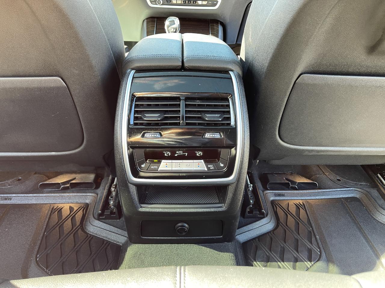 BMW X5 xDrive40i Sports Activity Vehicle 2020