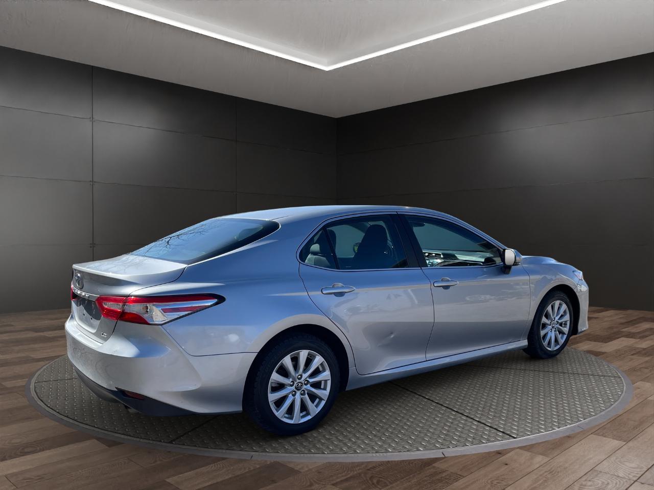 Toyota Camry LE 4D Sedan 2018