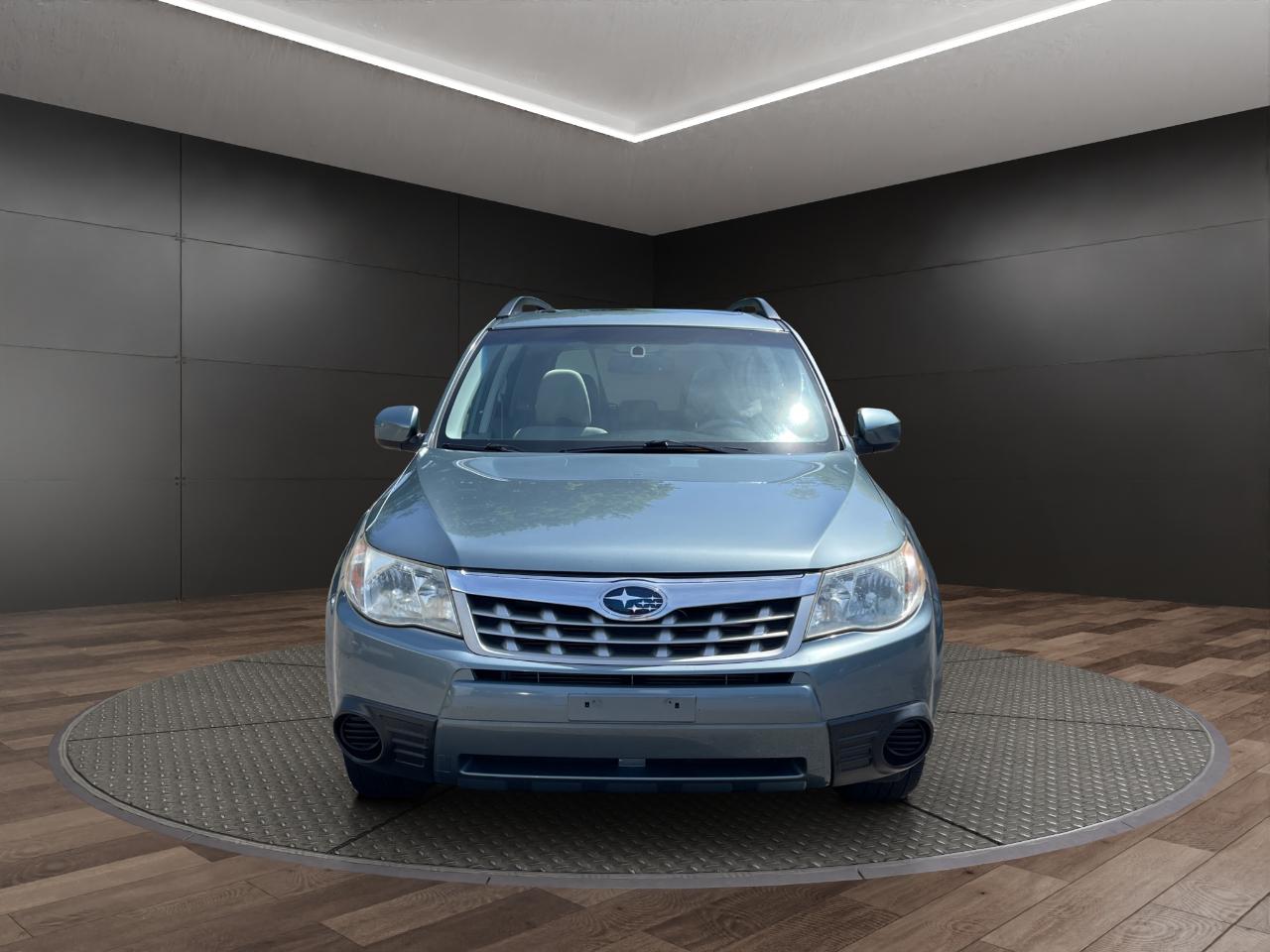 Subaru Forester 4dr Auto 2.5X Premium 2012