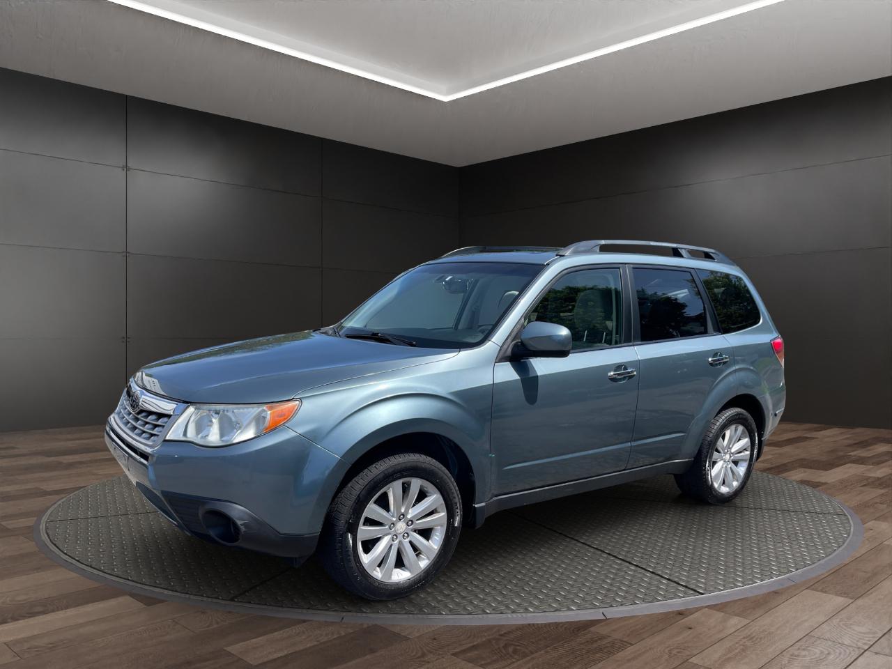 Subaru Forester 4dr Auto 2.5X Premium 2012