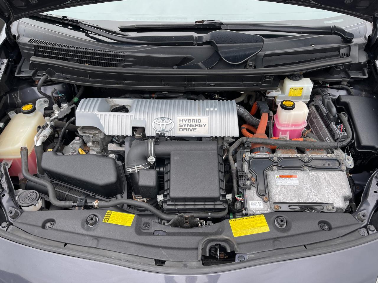 Toyota Prius 5dr HB Three (Natl) 2012