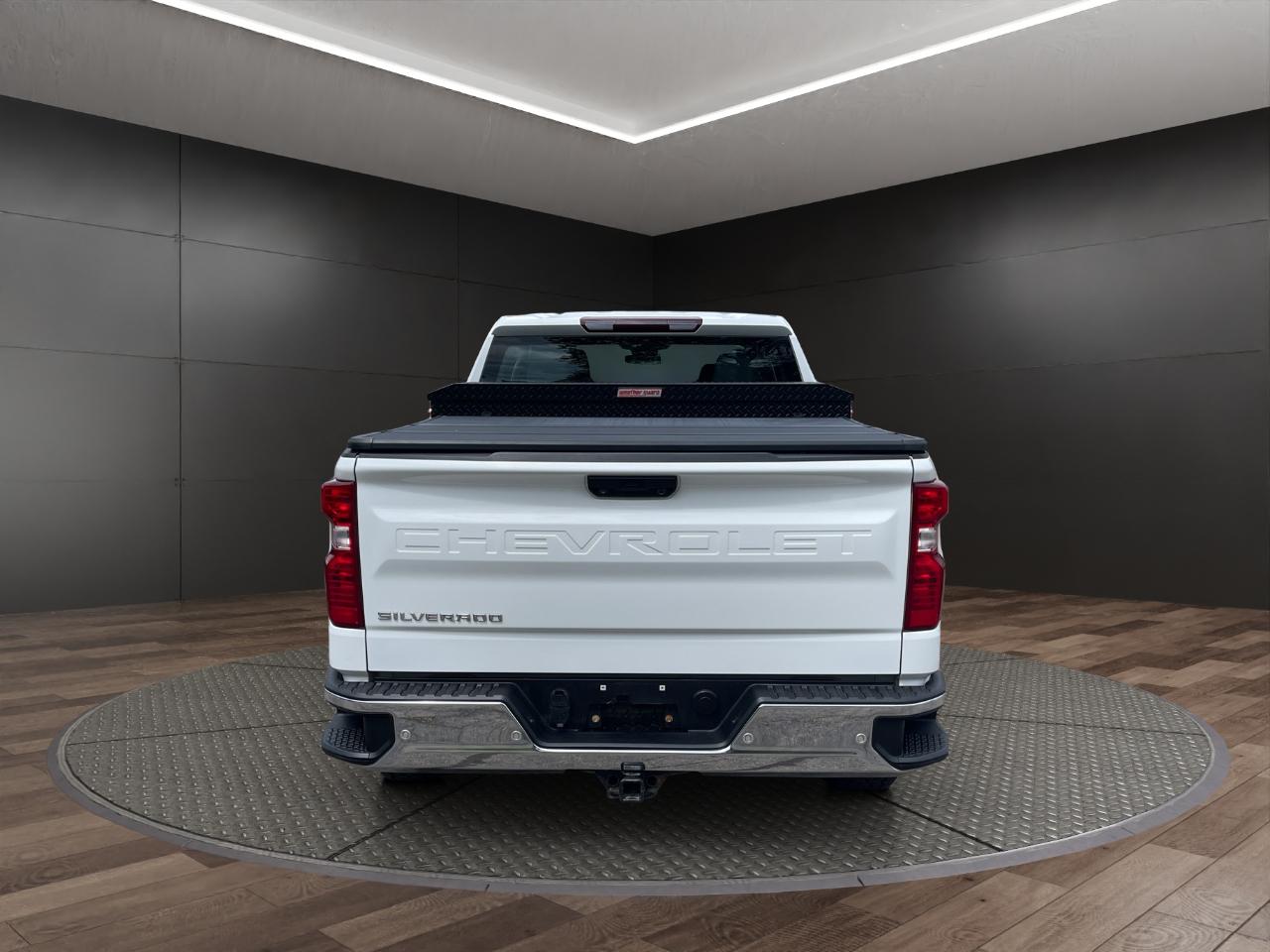 Chevrolet Silverado 1500 4WD Crew Cab 157" Work Truck 2022