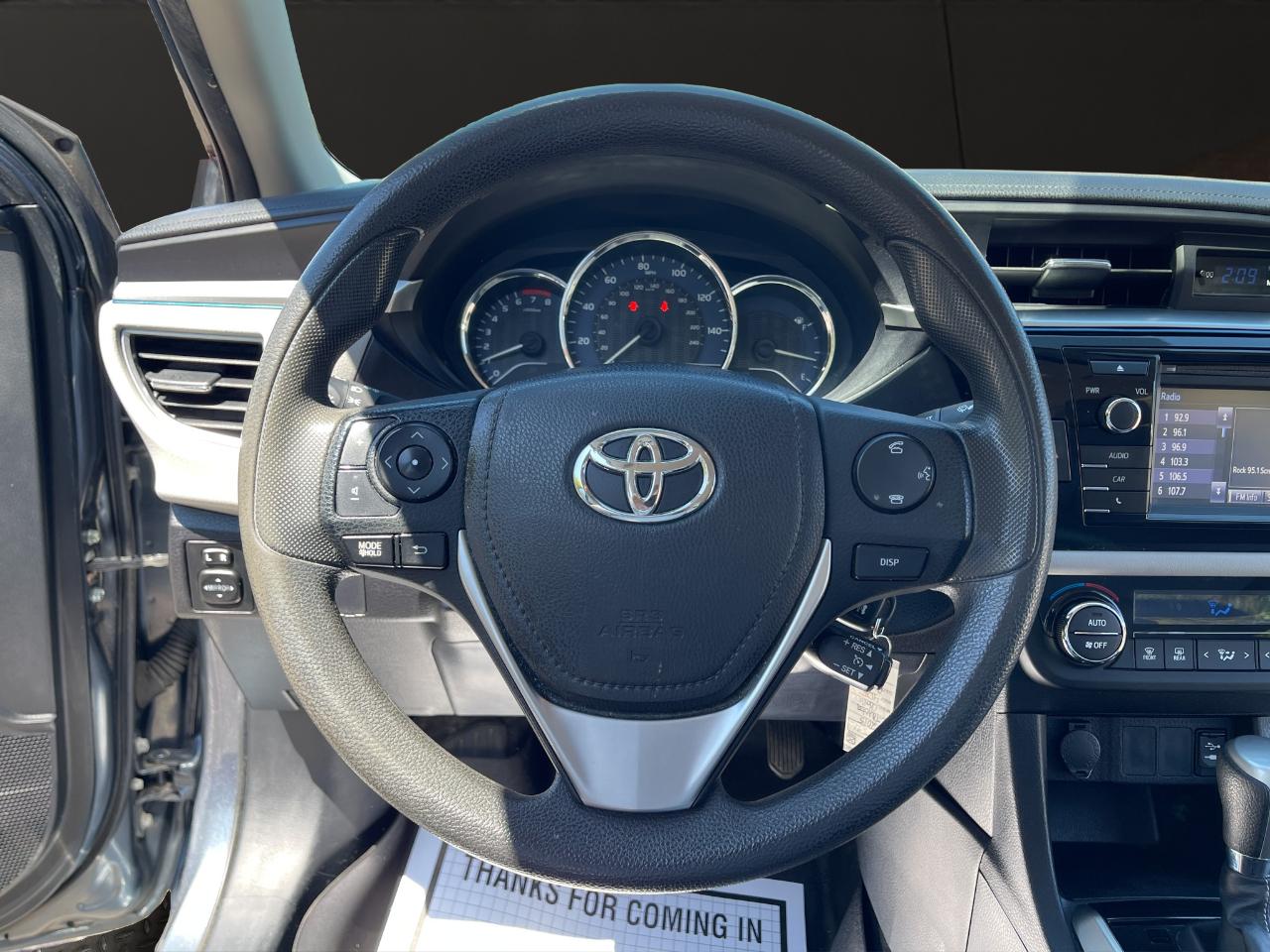 Toyota Corolla 4dr Sdn CVT LE Premium (Natl) 2015
