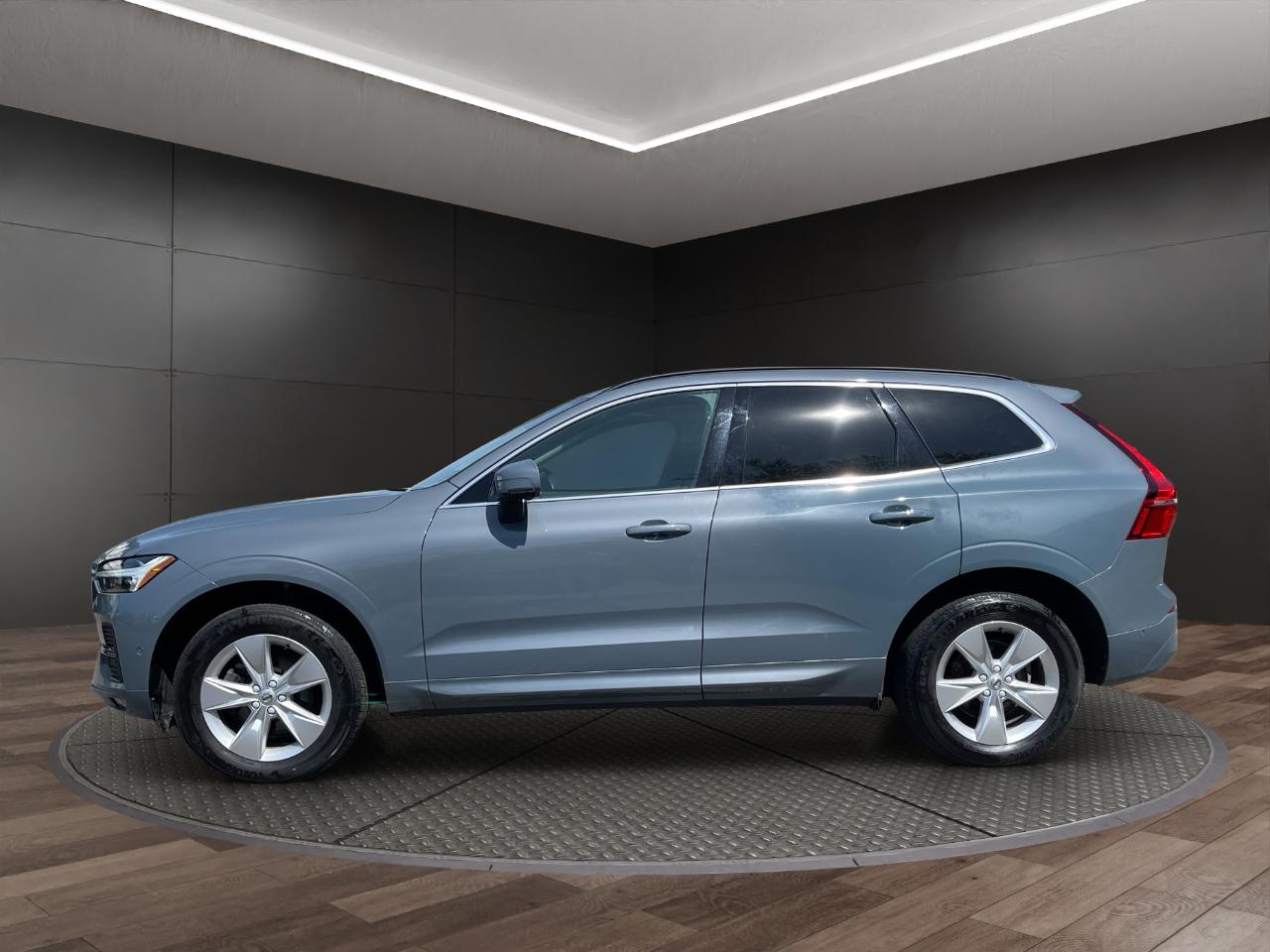 Volvo XC60 B5 AWD Momentum 2022
