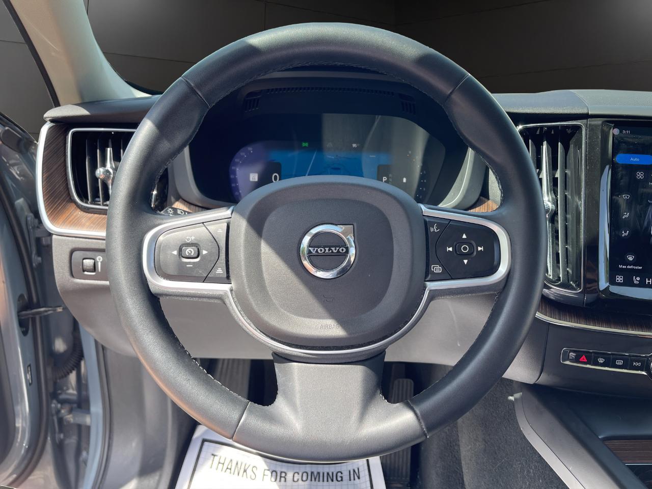 Volvo XC60 B5 AWD Momentum 2022