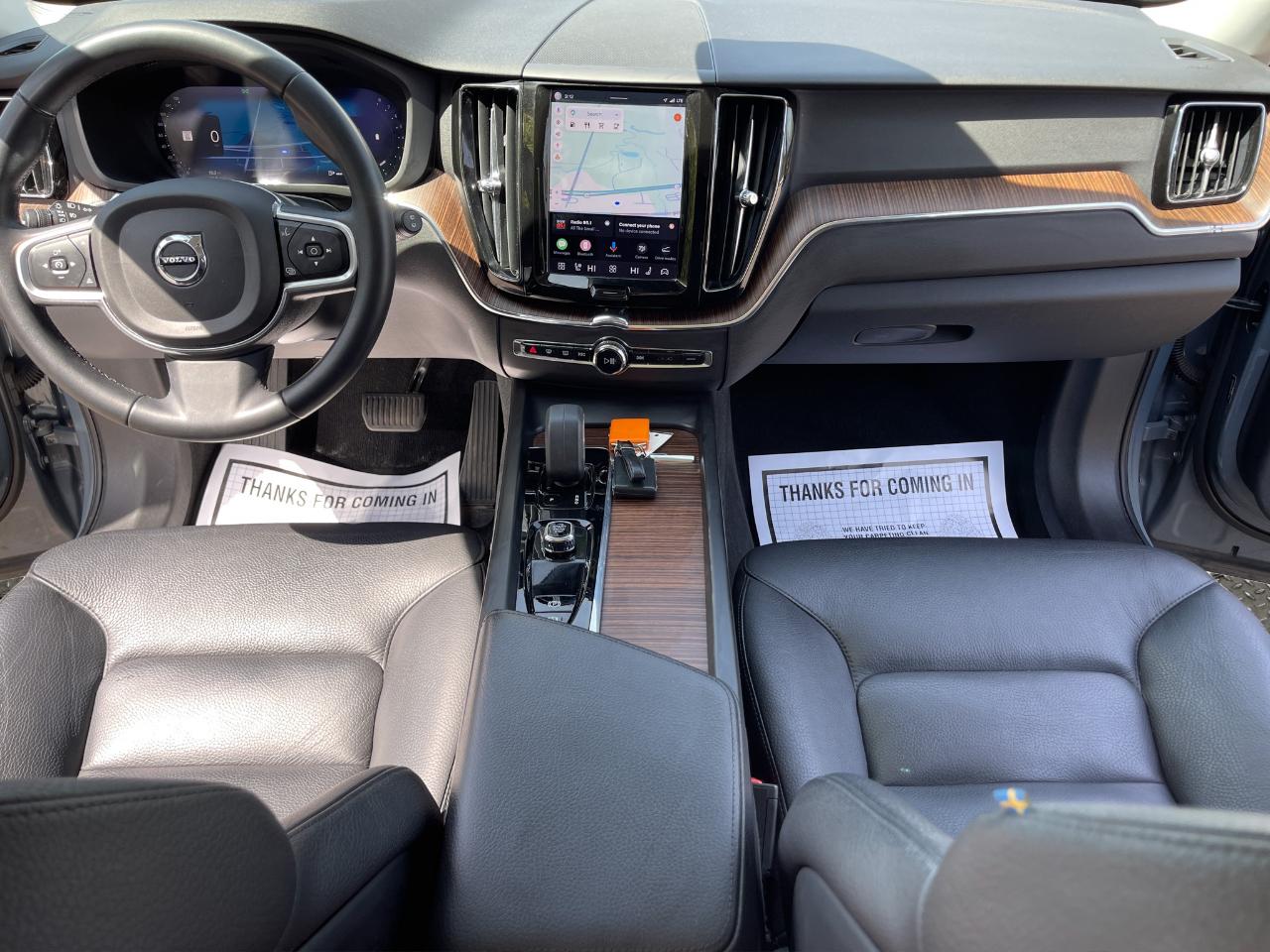 Volvo XC60 B5 AWD Momentum 2022