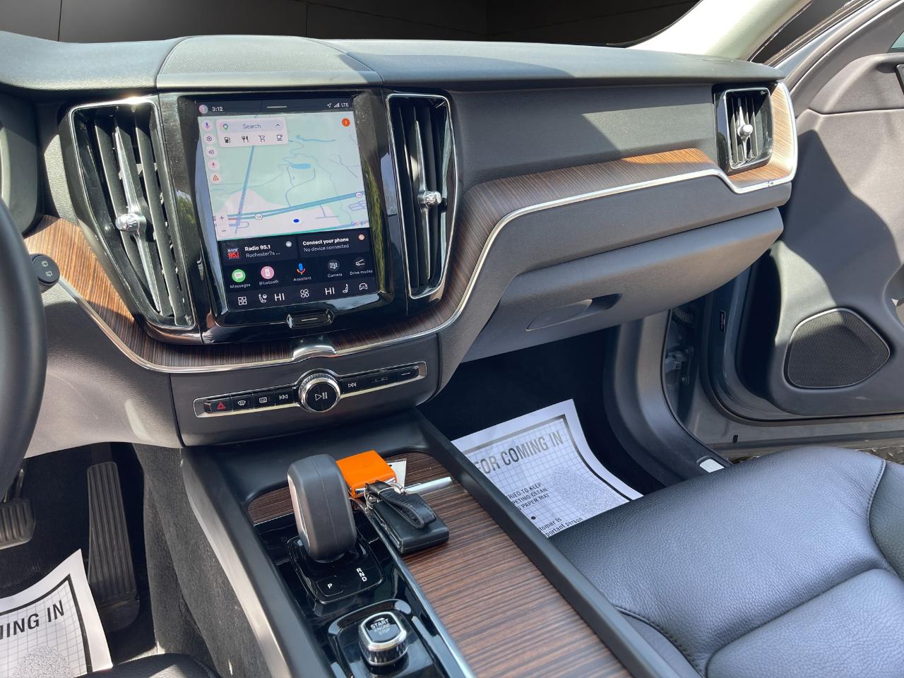 Volvo XC60 B5 AWD Momentum 2022