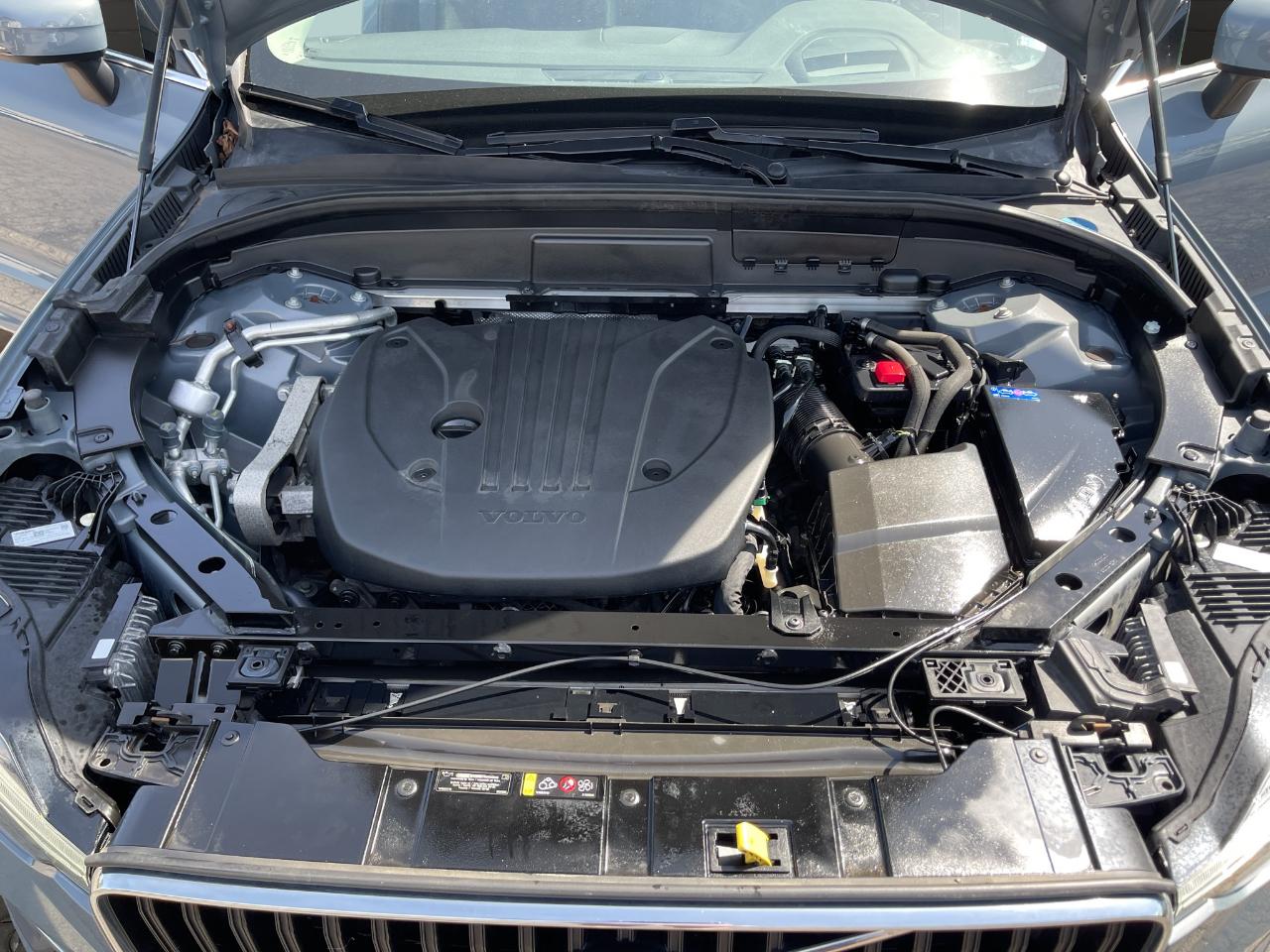 Volvo XC60 B5 AWD Momentum 2022