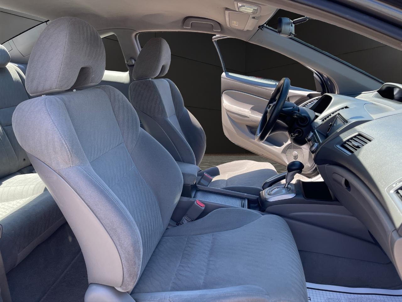 Honda Civic Cpe 2dr Auto LX 2011