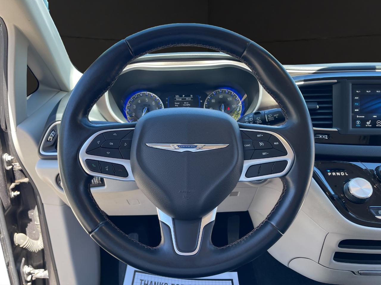 Chrysler Pacifica Touring L FWD 2018