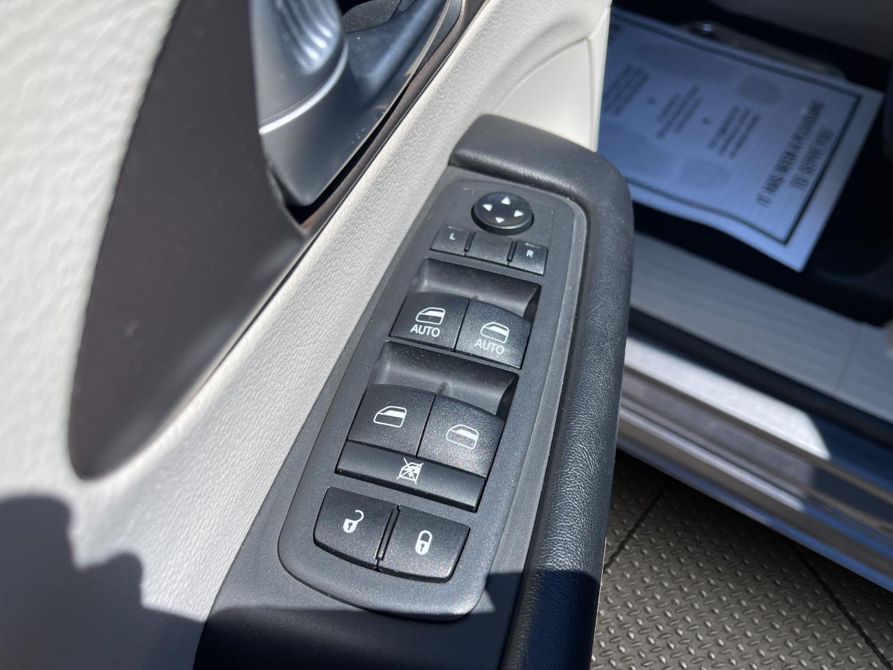 Chrysler Pacifica Touring L FWD 2018