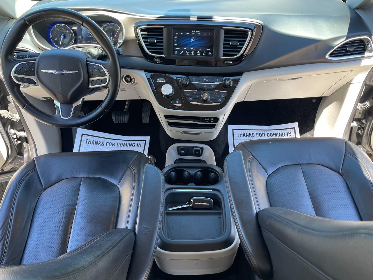 Chrysler Pacifica Touring L FWD 2018