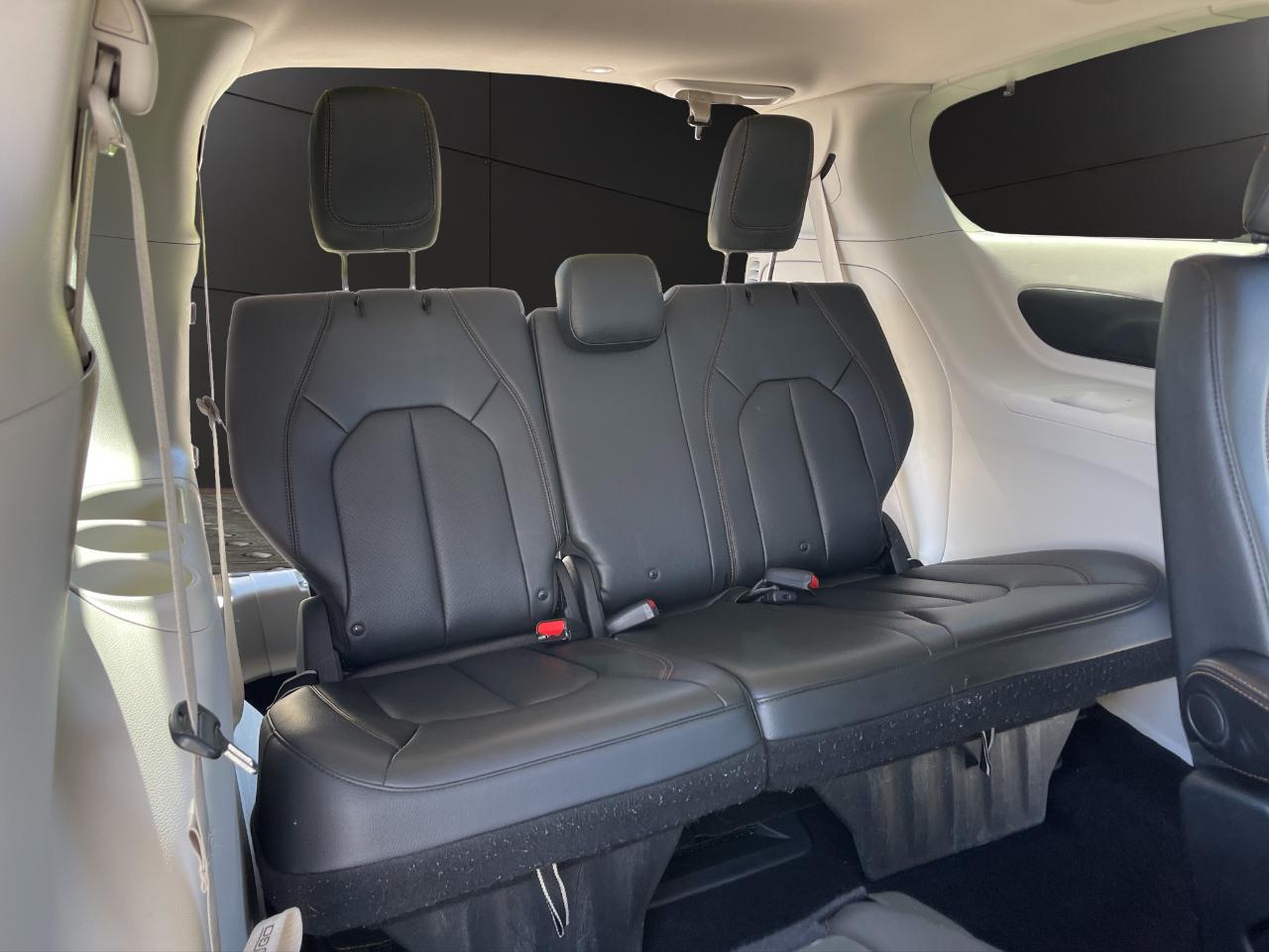 Chrysler Pacifica Touring L FWD 2018