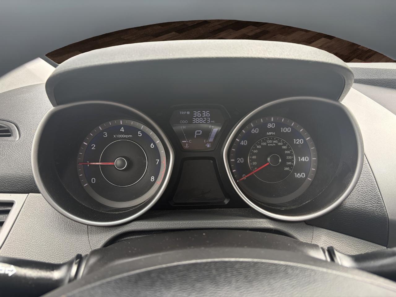 Hyundai Elantra 4dr Sdn Auto GLS PZEV (Ulsan Plant) 2013