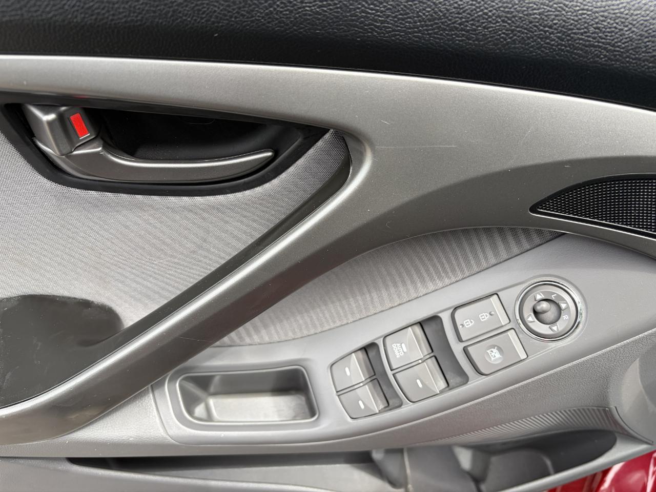 Hyundai Elantra 4dr Sdn Auto GLS PZEV (Ulsan Plant) 2013