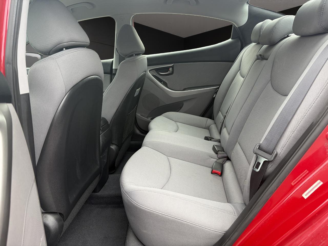 Hyundai Elantra 4dr Sdn Auto GLS PZEV (Ulsan Plant) 2013