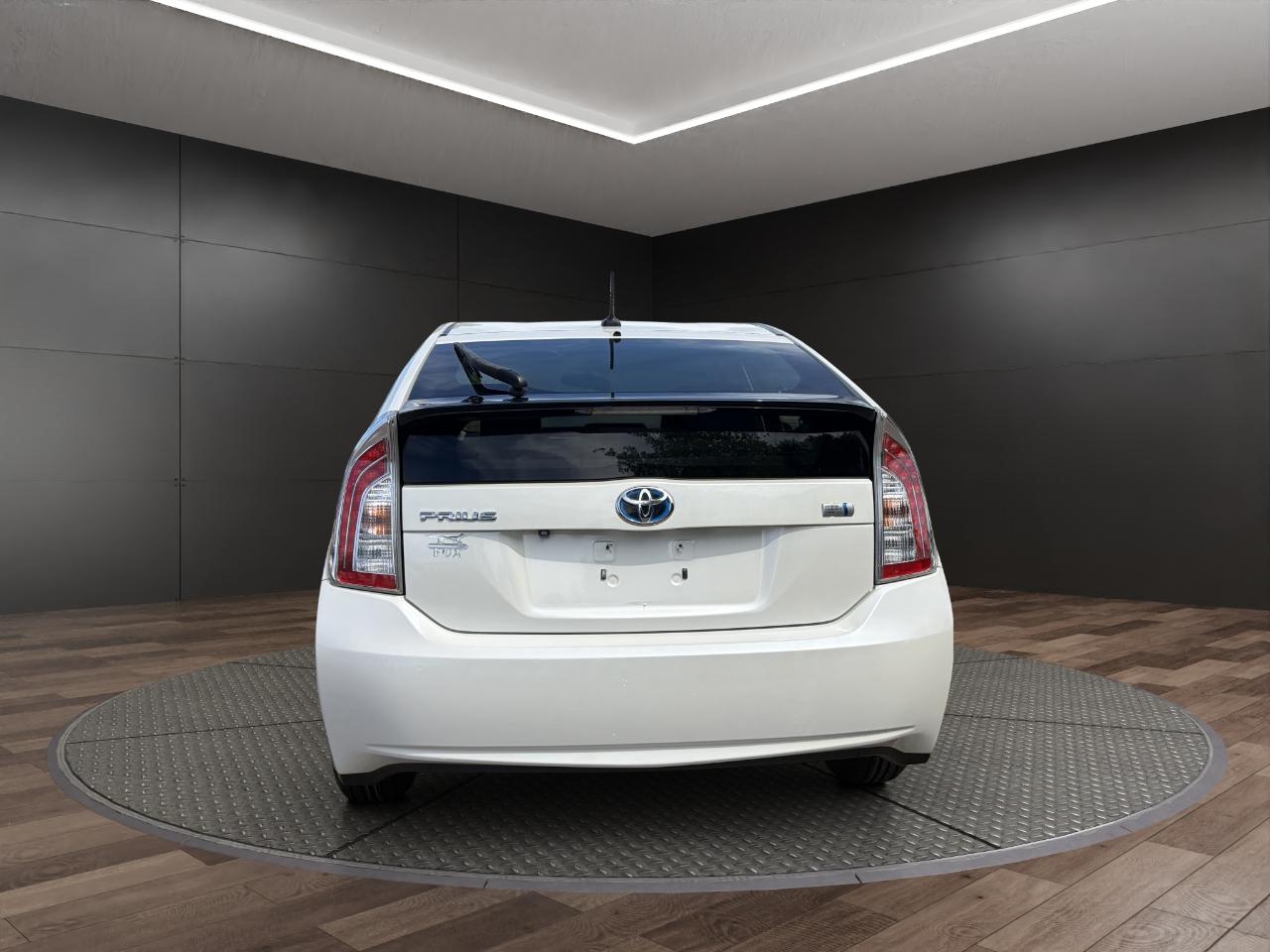 Toyota Prius 5dr HB Persona (Natl) 2013