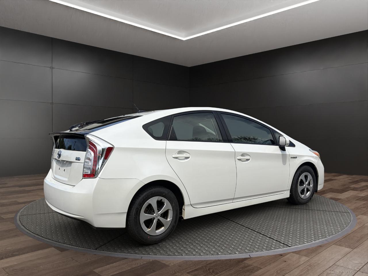 Toyota Prius 5dr HB Persona (Natl) 2013