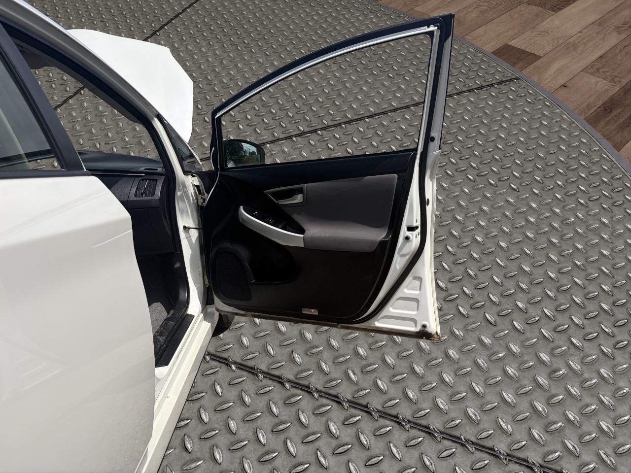 Toyota Prius 5dr HB Persona (Natl) 2013