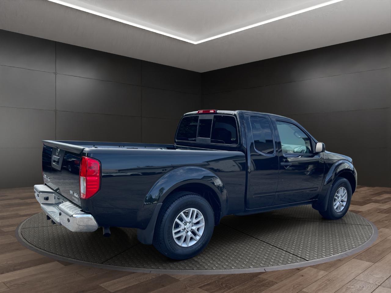 Nissan Frontier King Cab 4x4 SV Auto 2020