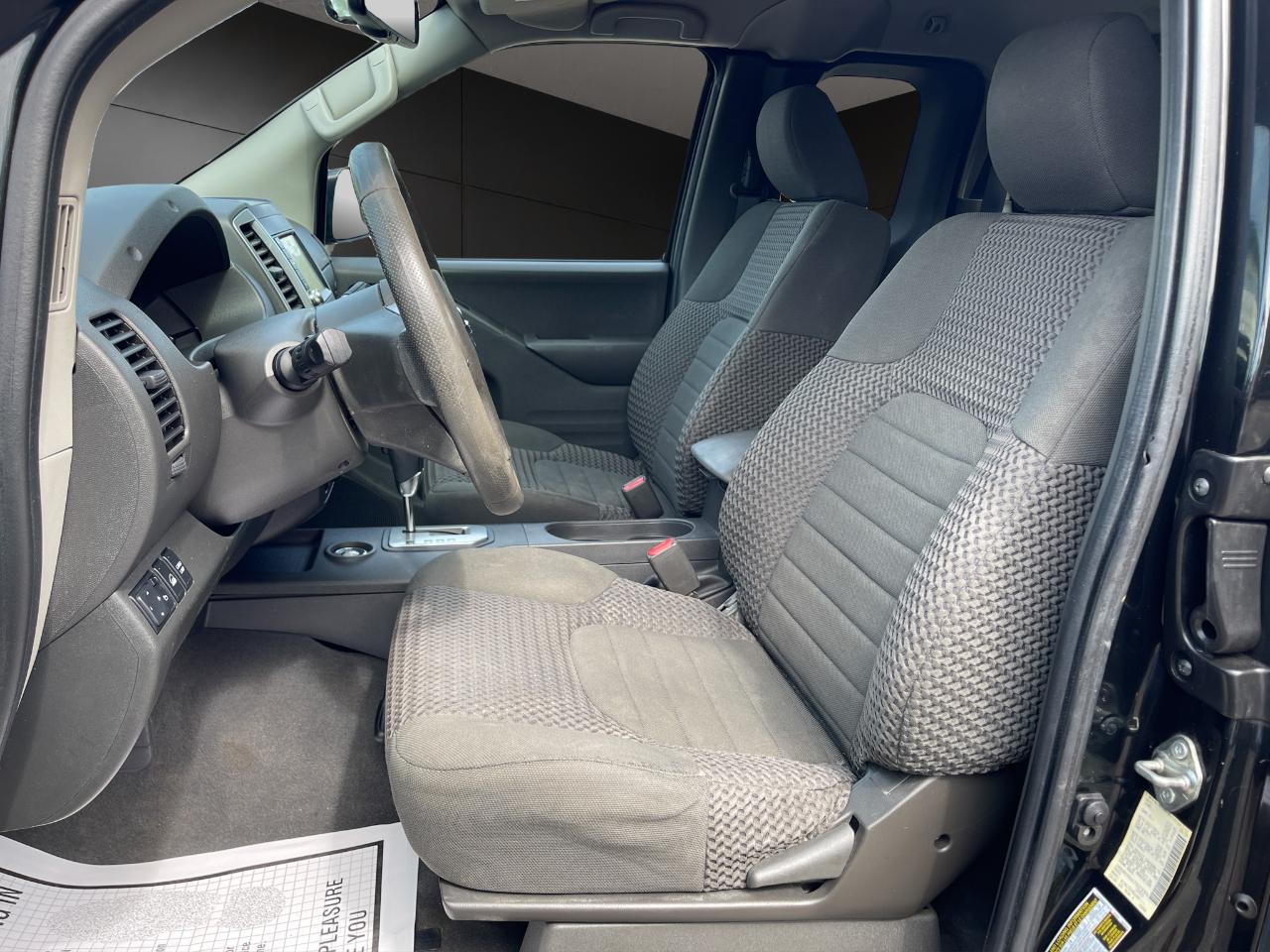 Nissan Frontier King Cab 4x4 SV Auto 2020