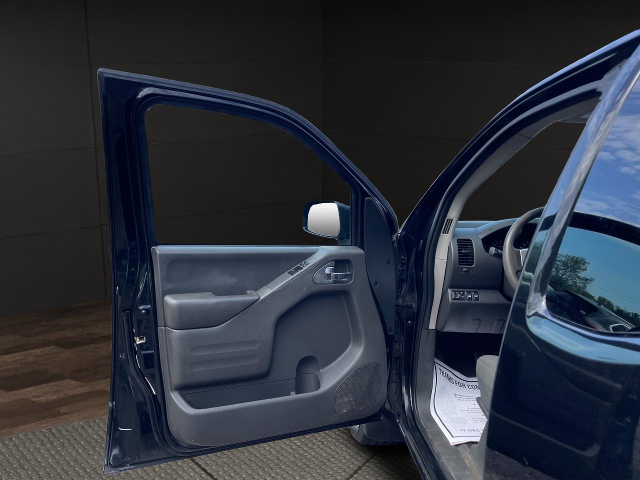 Nissan Frontier King Cab 4x4 SV Auto 2020