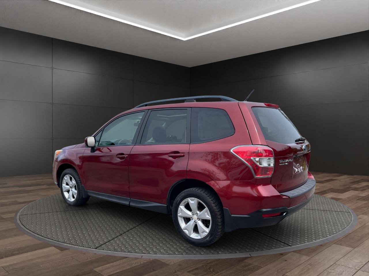Subaru Forester 4dr CVT 2.5i Premium PZEV 2015