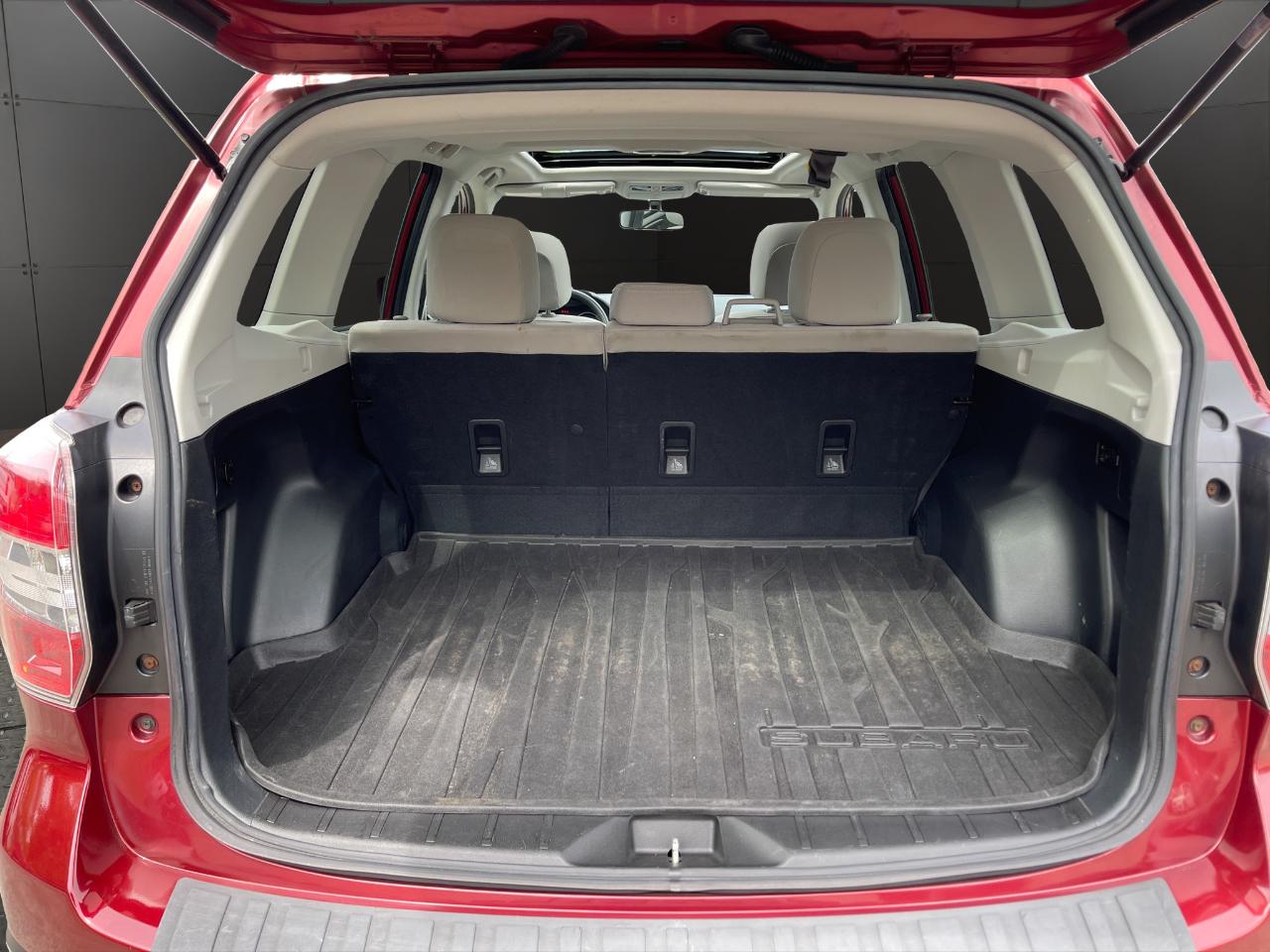 Subaru Forester 4dr CVT 2.5i Premium PZEV 2015