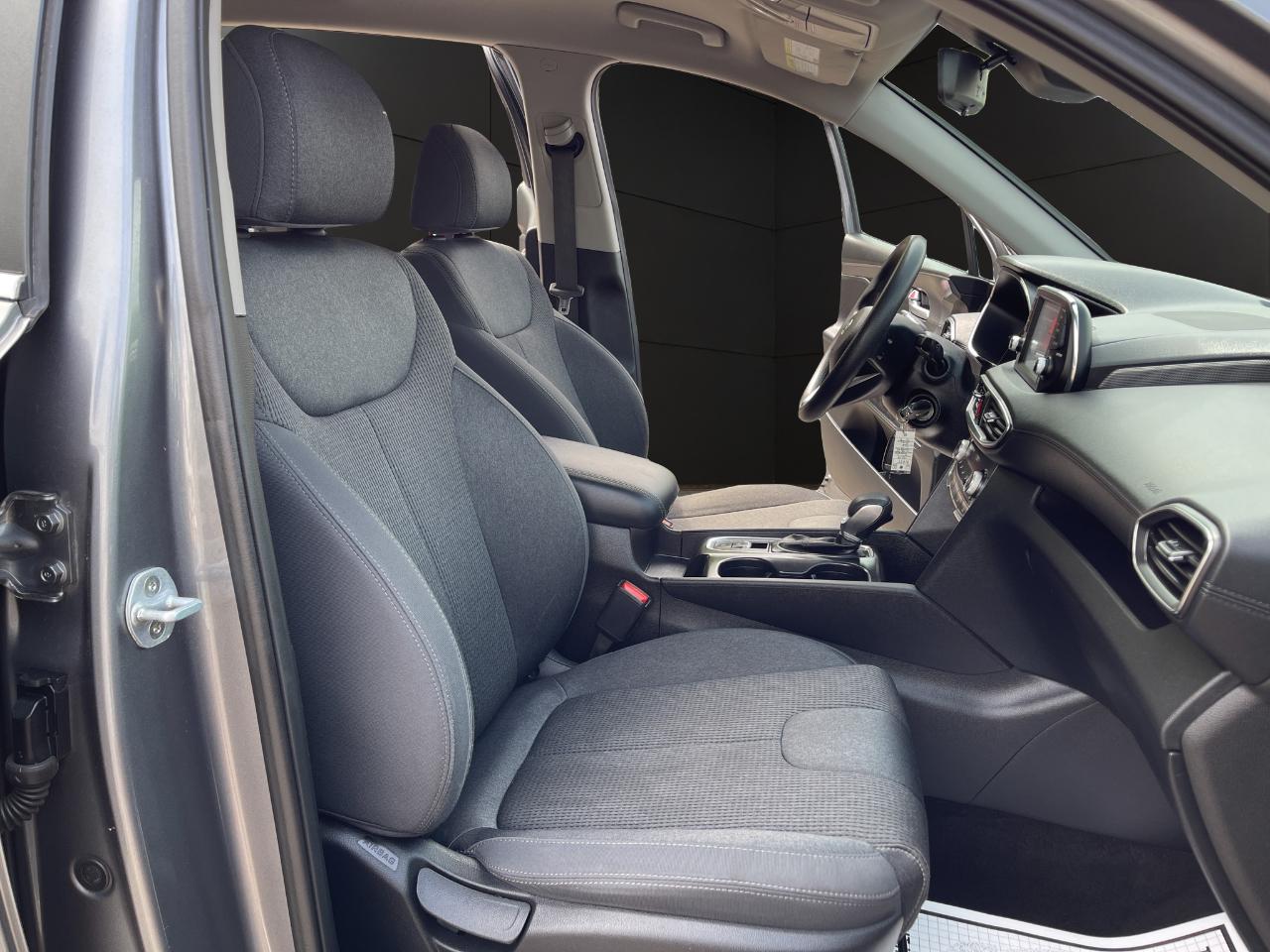 Hyundai Santa Fe SE 2.4L Auto AWD 2019