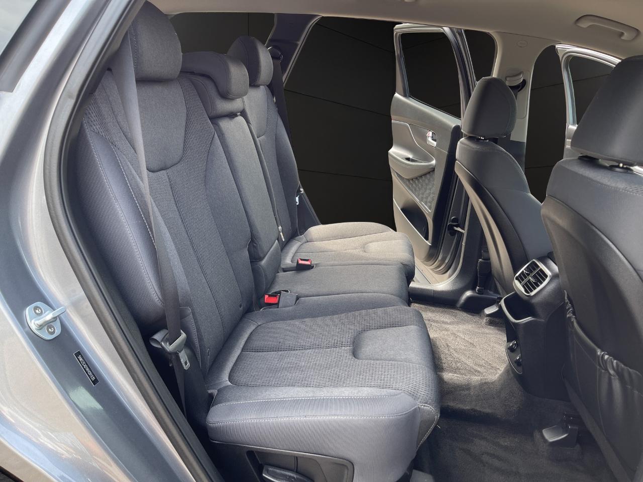 Hyundai Santa Fe SE 2.4L Auto AWD 2019