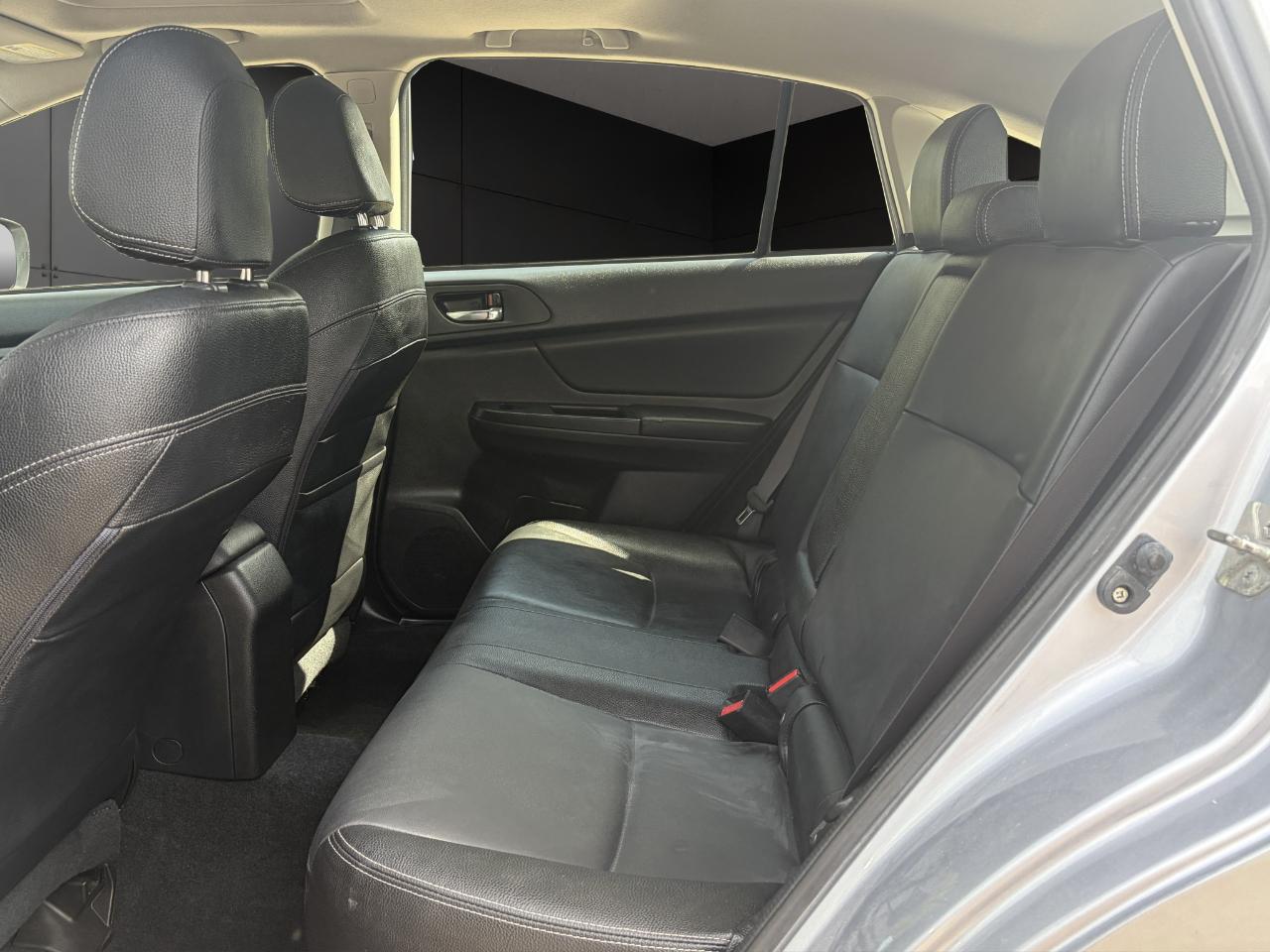 Subaru Impreza Wagon 5dr Auto 2.0i Sport Limited 2014