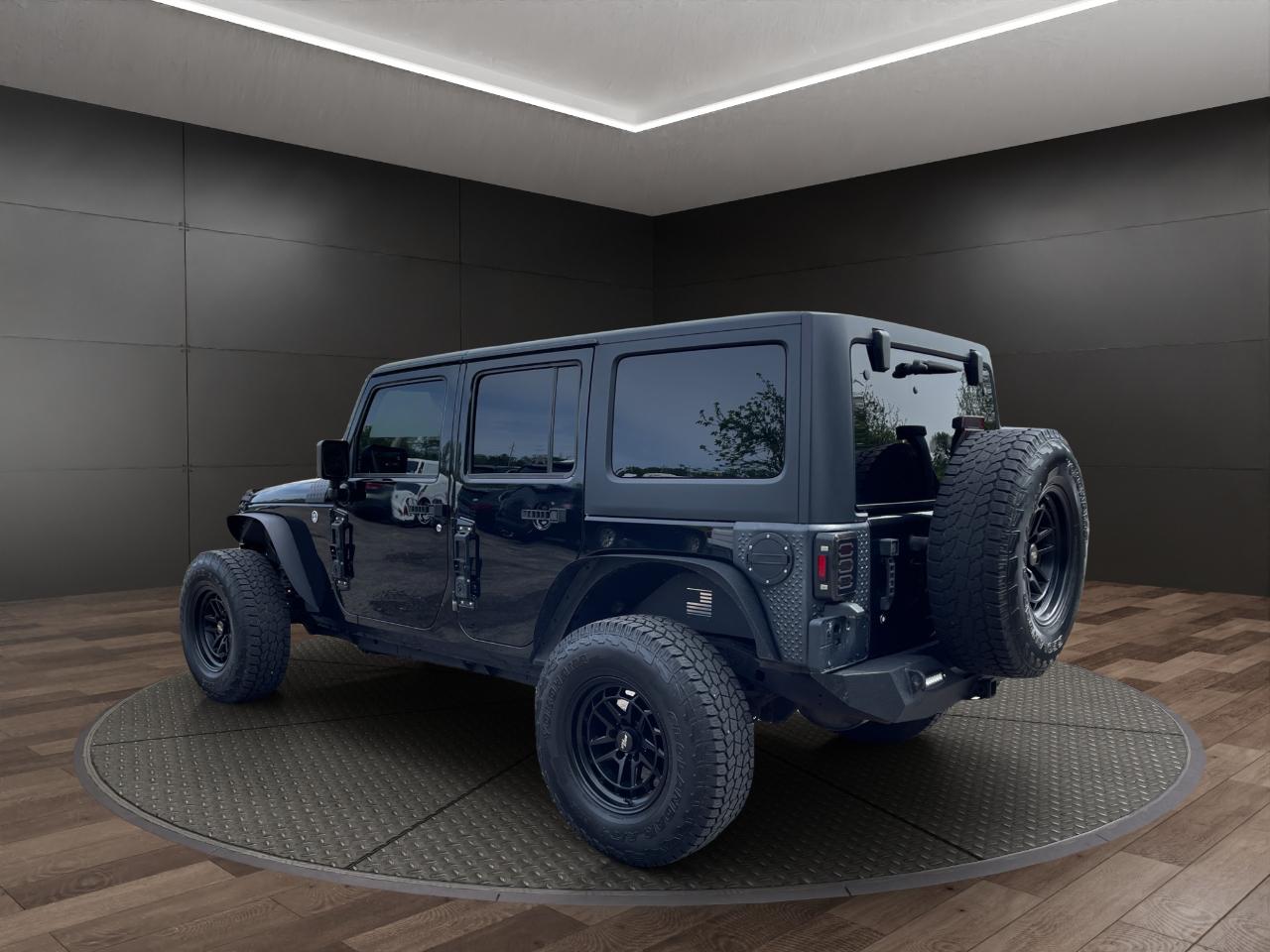 Jeep Wrangler Unlimited 4WD 4dr Sahara 2017