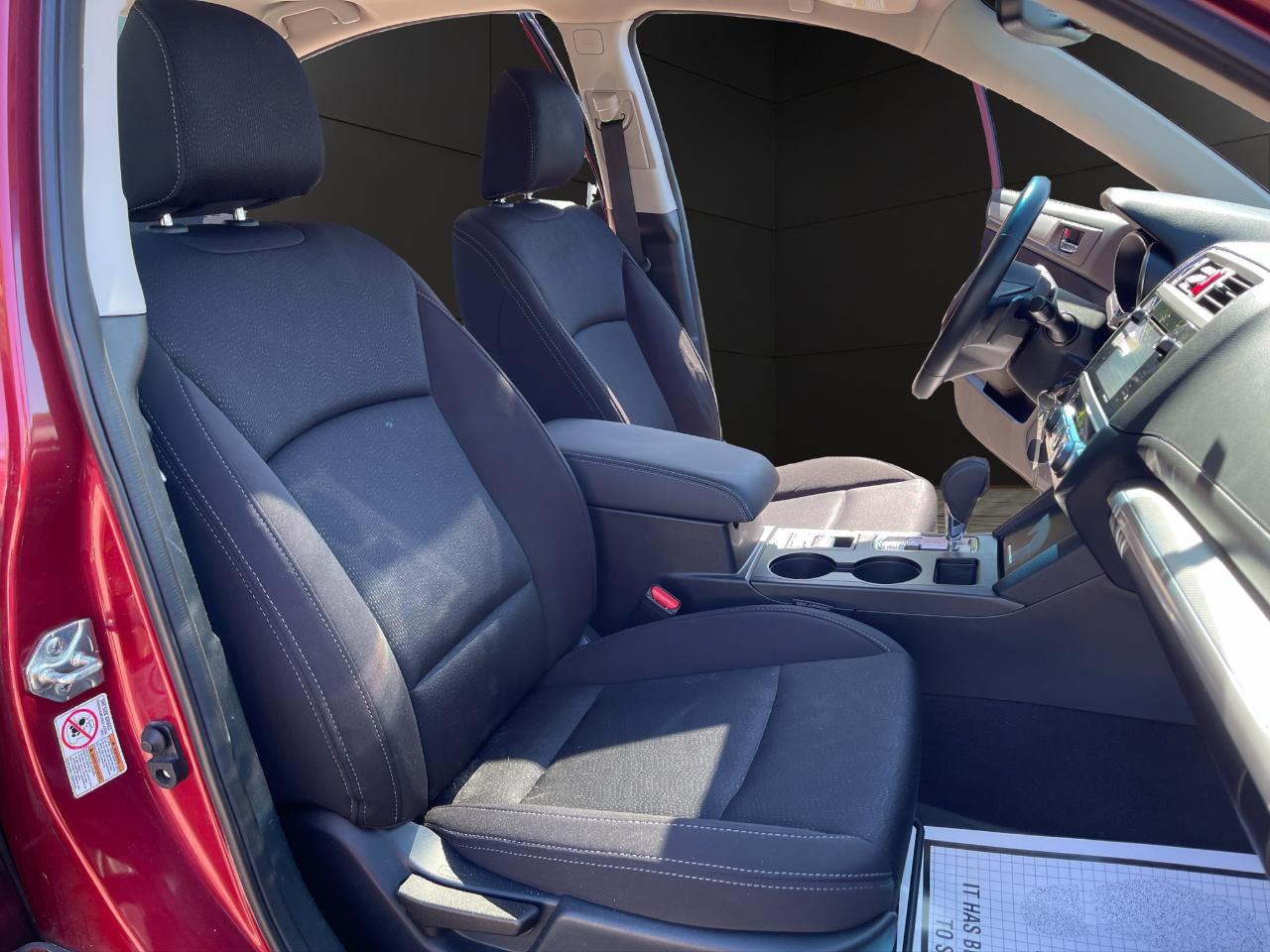Subaru Legacy 4dr Sdn 2.5i Premium PZEV 2016
