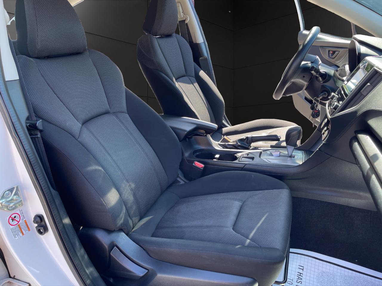 Subaru Impreza 2.0i 4-door CVT 2017