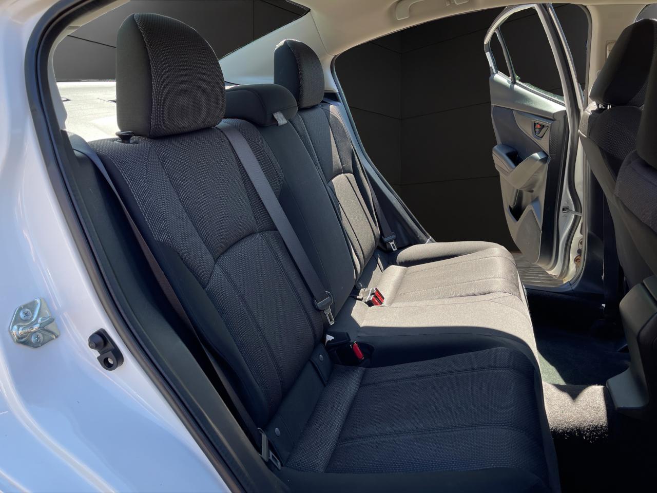 Subaru Impreza 2.0i 4-door CVT 2017