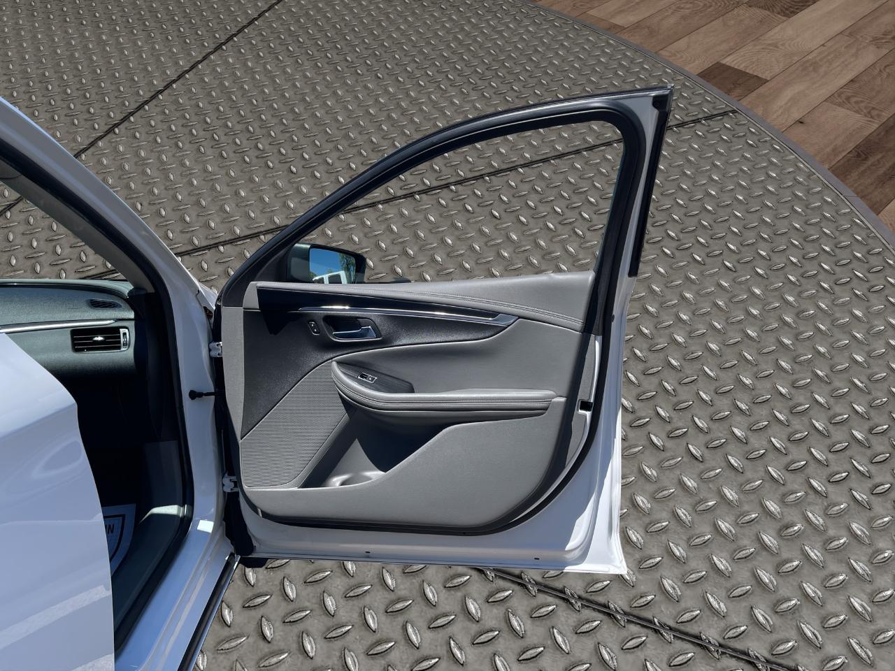Chevrolet Impala 4dr Sdn LS w/1LS 2019