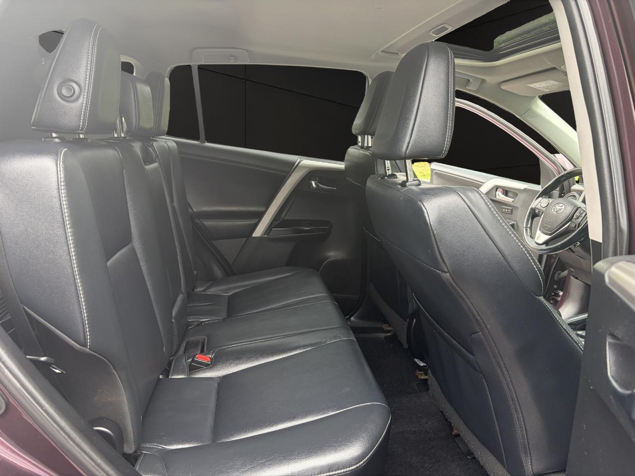 Toyota RAV4 AWD 4dr Limited (Natl) 2016