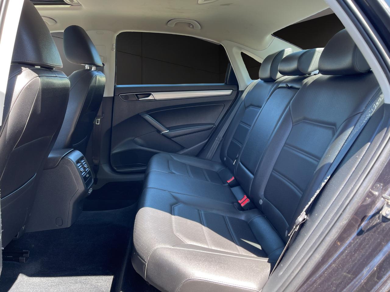 Volkswagen Passat 2.0T Wolfsburg Edition Auto 2019