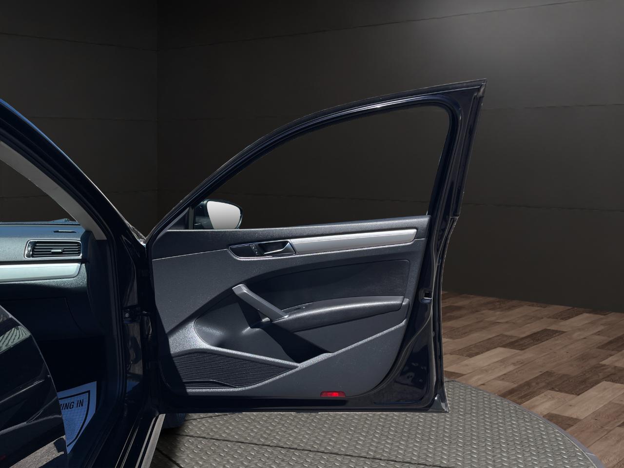 Volkswagen Passat 2.0T Wolfsburg Edition Auto 2019