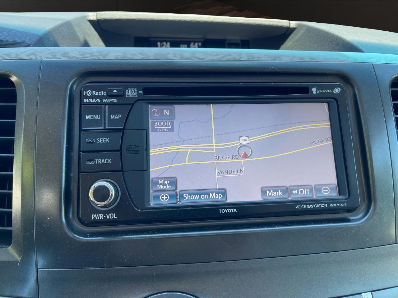 Toyota Sienna 5dr 7-Pass Van V6 XLE AAS FWD (Natl) 2014